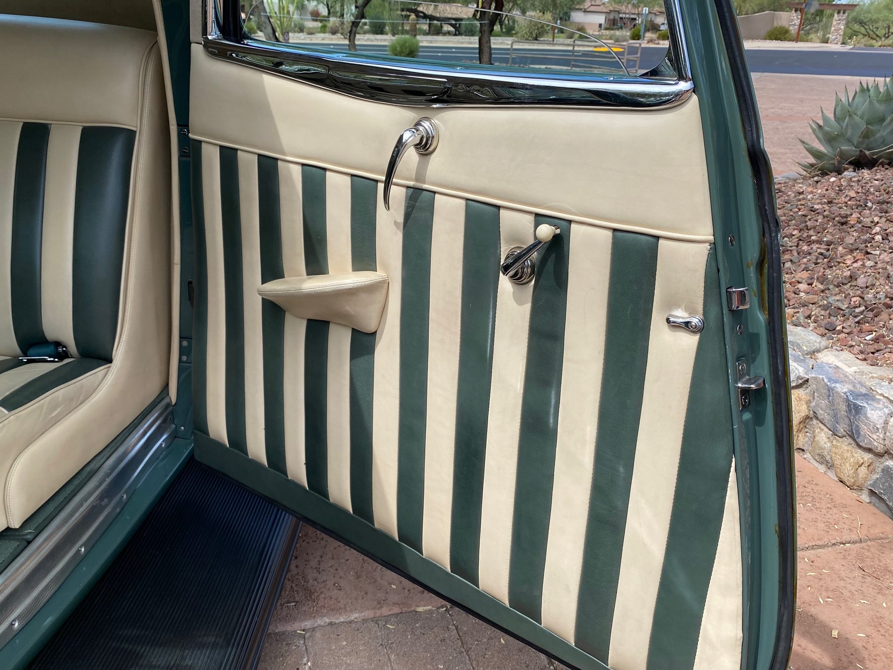 Striped door panel detail